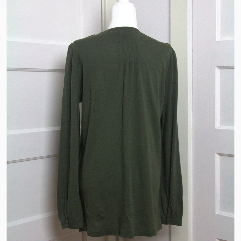 Woman Shirt - Picture 2 of 2